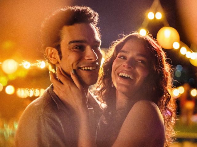 amor_da_minha_vida_nova_serie_com_bruna_marquezine_estreia_no_disney
